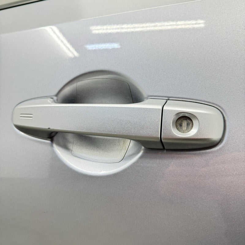 Does not apply 13-20 SUBARU BRZ DRIVER LEFT DOOR COMPLETE WITH GLASS SILVER OEM