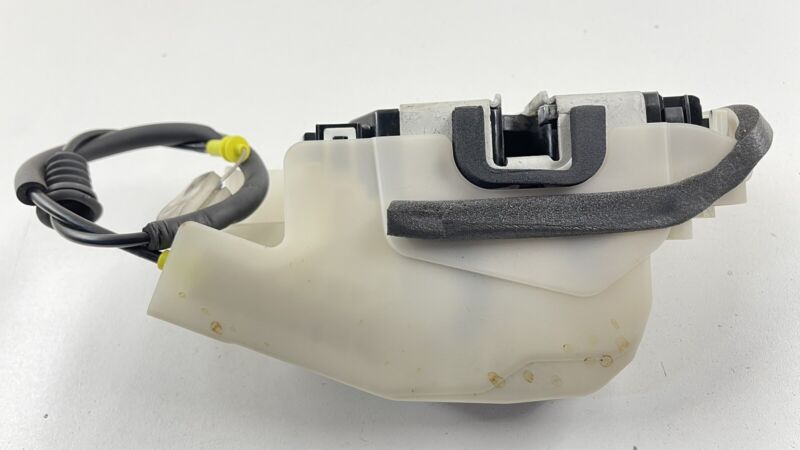 1500674-00-A / 1500674 00 A / 150067400A 20-23 TESLA MODEL Y DRIVER LEFT REAR DOOR LOCK LATCH ACTUATOR 1500674-00-A OEM