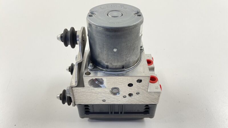 4S0.907.379.D / 4S0 907 379 D / 4S0907379D 17-22 AUDI R8 PLUS QUATTRO ABS ANTI BRAKE LOCK PUMP MODULE ASSEMBLY OEM