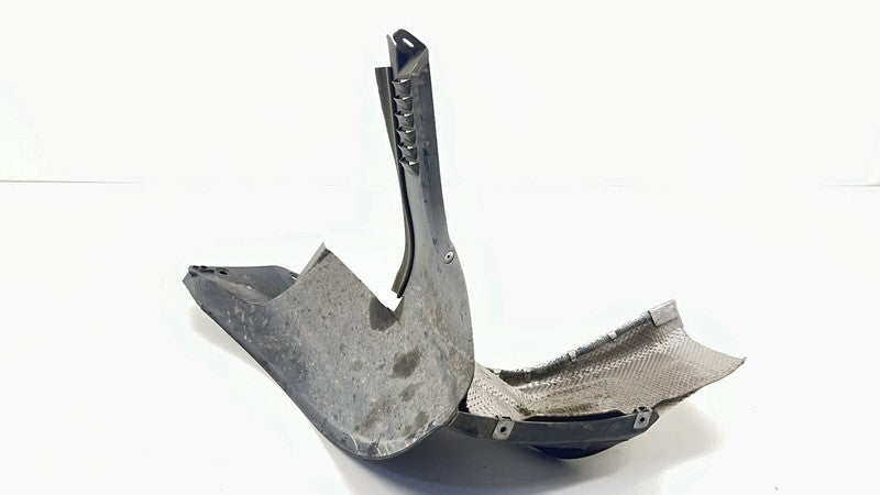 987.505.832.00 / 987 505 832 00 / 98750583200 05-08 PORSCHE BOXSTER 987 RIGHT REAR WHEEL ARCH HEAT SHIELD GUARD COVER TR