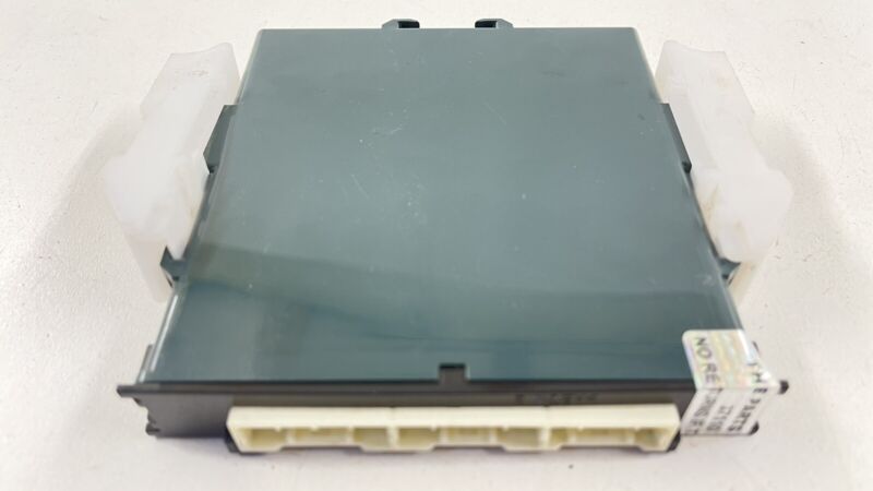89990-30592 / 89990 30592 / 8999030592 16-20 LEXUS GS F KEYLESS ENTRY KEY SMART ANTI THEFT MODULE 89990-30592 OEM