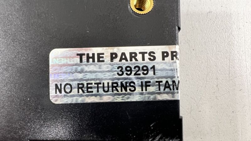 3D0 959 933 Q / 3D0959933Q 13-18 BENTLEY FLYING SPUR CENTRAL COMFORT COMPUTER MODULE 3D0 959 933 Q OEM