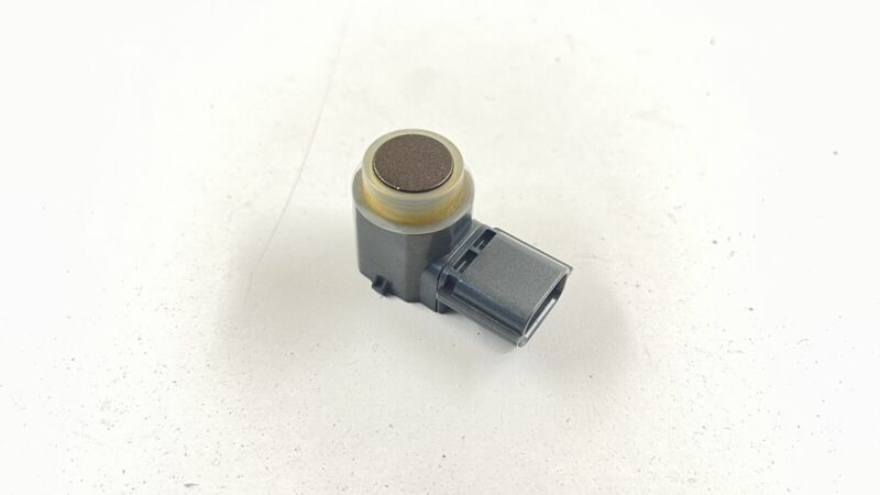 28438 4AM0B / 28438-4AM0B / 284384AM0B 14-15 INFINITI Q50 PDC PARKING PARK AID ASSIST DISTANCE SENSOR 28438 4AM0B OEM