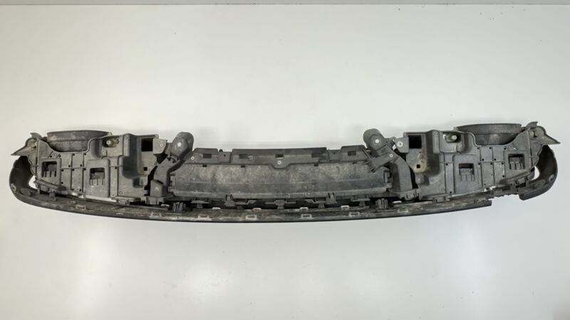A2058856438 15-18 MERCEDES-BENZ C63S C63 AMG W205 REAR BUMPER DIFFUSER WITH EXHAUST TIPS OEM