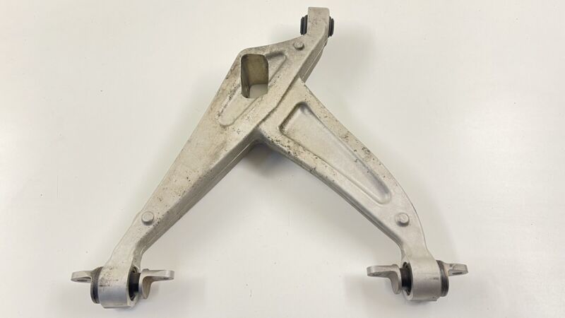 11B0080CP 15-17 MCLAREN 650S PASSENGER RIGHT REAR LOWER CONTROL ARM 11B0080CP OEM