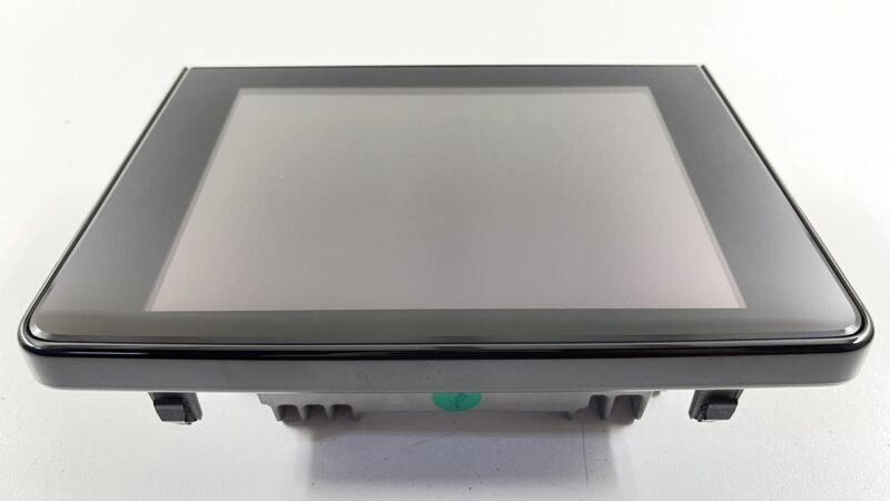 670104152 17-20 MASERATI QUATTROPORTE NAVIGATION DISPLAY SCREEN HEAD UNIT 670104152 OEM
