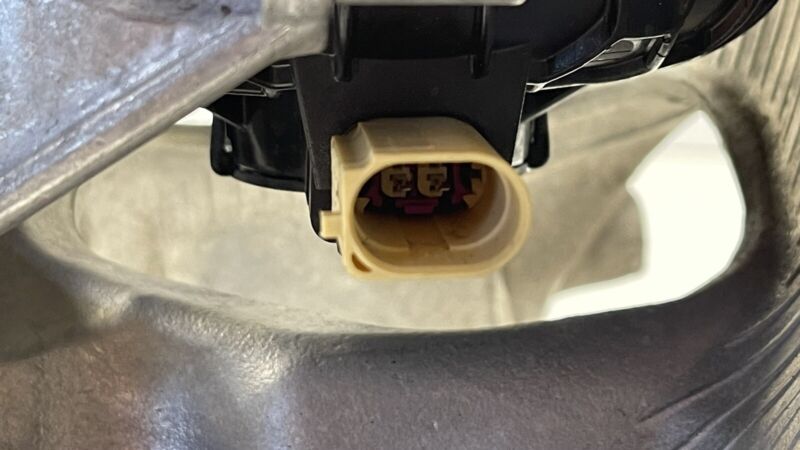 4M0 199 371 FG / 4M0199371FG 18-23 AUDI S4 S5 DRIVER LEFT MOTOR ENGINE MOUNT SUPPORT BRACKET OEM