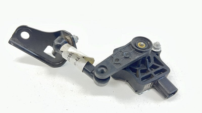 PR3C-5B690-AA / PR3C 5B690 AA / PR3C5B690AA 2024 FORD MUSTANG GT DRIVER LEFT REAR HEADLIGHT HEIGHT LEVEL SENSOR OEM