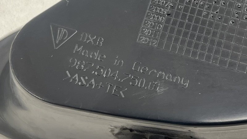 987.504.750.01 / 987 504 750 01 / 98750475001 05-12 PORSCHE BOXSTER S 987 RIGHT SIDE QUARTER PANEL AIR VENT 98750475001