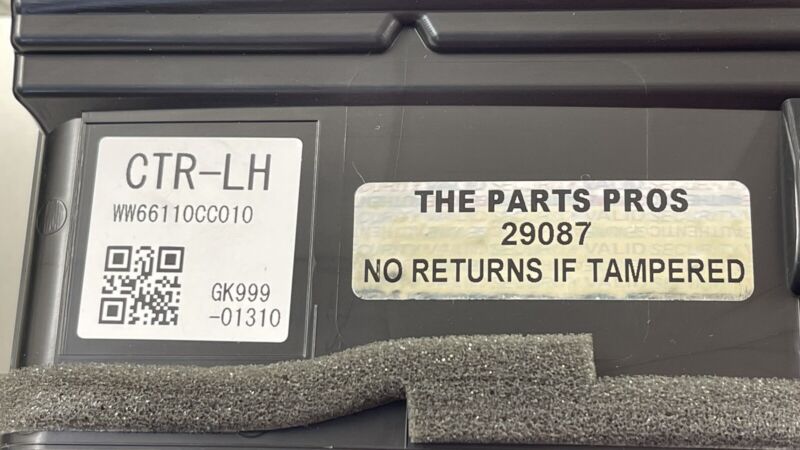 66110CC010 22-23 TOYOTA GR86 DASH CENTER AIR VENT GRILLE GRILL TRIM W/ HAZARD SWITCH OEM