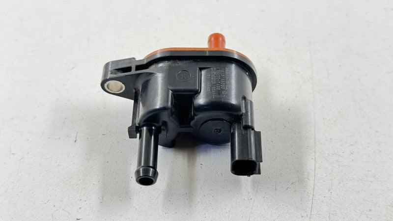 16131AA080 18-23 SUBARU CROSSTREK EGR VAPOR PURGE SOLENOID VALVE 16131AA080 OEM