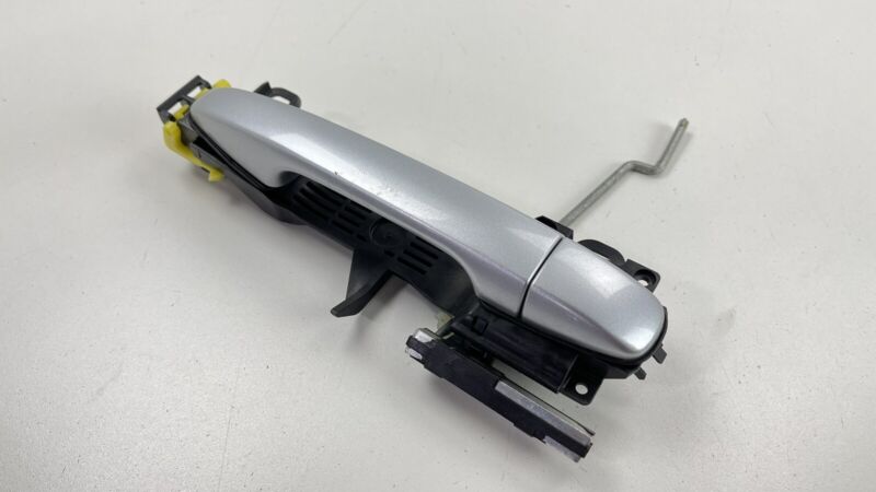 Does Not Apply 15-19 SUBARU WRX OR STI PASSENGER RIGHT FRONT DOOR GRIP GRAB HANDLE SILVER OEM