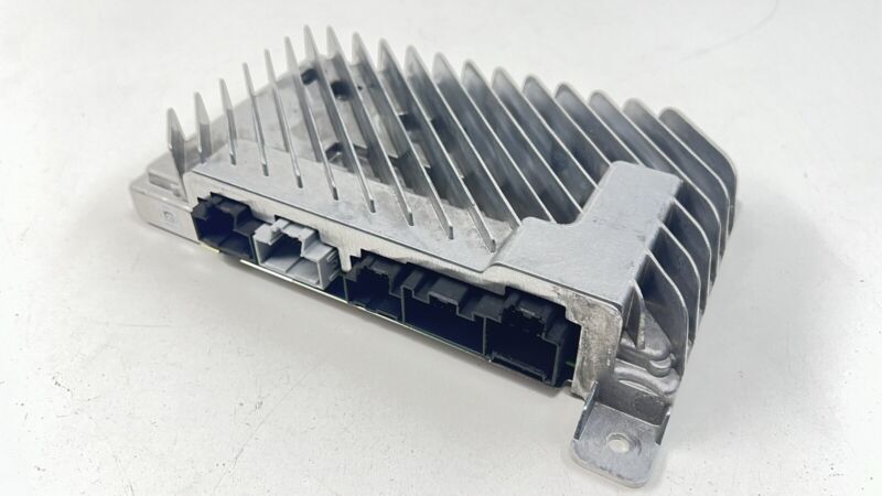 G1160 20000 / G116020000 22-24 CADILLAC CT4 V BLACKWING AMPLIFIER AMP AUDIO SOUND CONTROL MODULE OEM