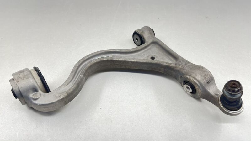 970.341.051.23 / 970 341 051 23 / 97034105123 10-16 PORSCHE PANAMERA PASSENGER RIGHT FRONT CONTROL ARM PAIR OEM