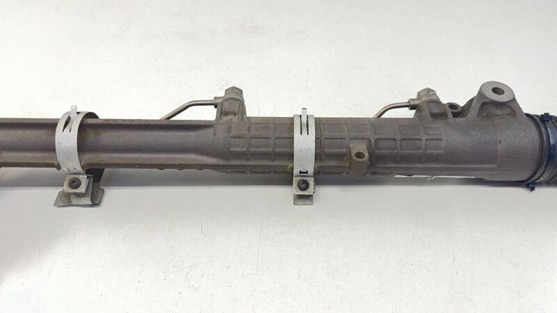 4W1 422 061 / 4W1422061 13-18 BENTLEY FLYING SPUR POWER STEERING GEAR BOX RACK AND PINION 4W1422061 OEM
