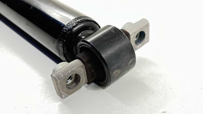 PR3C-18159-AA / PR3C 18159 AA / PR3C18159AA 2024 FORD MUSTANG GT LEFT OR RIGHT REAR STRUT SHOCK ABSORBER OEM