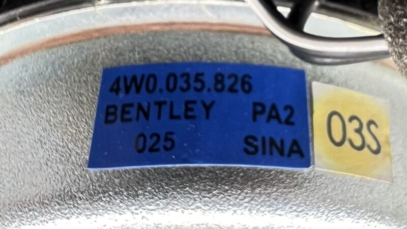 4W0.035.826 / 4W0 035 826 / 4W0035826 13-18 BENTLEY FLYING SPUR PASSENGER RIGHT REAR DOOR SPEAKER 4W0.035.826 OEM