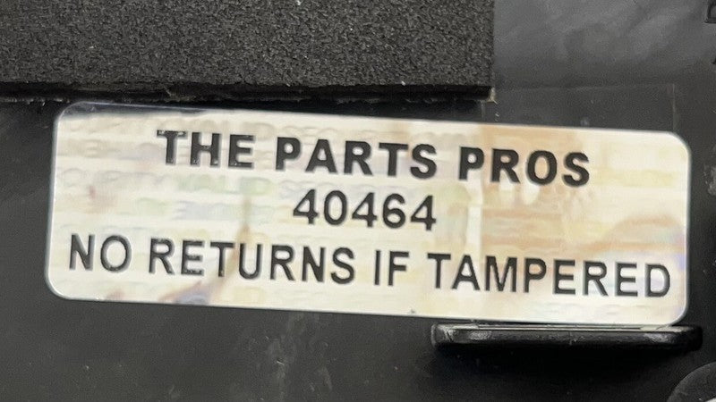 8D33-519A70-AC / 8D33 519A70 AC / 8D33519A70AC 07-17 ASTON MARTIN VANTAGE OVERHEAD CONSOLE DOME READING LIGHT LAMP PANEL