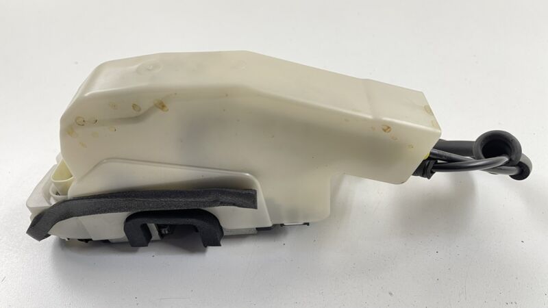 1500674-00-A / 1500674 00 A / 150067400A 20-23 TESLA MODEL Y DRIVER LEFT REAR DOOR LOCK LATCH ACTUATOR 1500674-00-A OEM