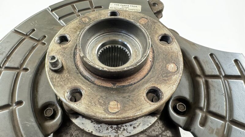 17-23 MASERATI GHIBLI DRIVER LEFT REAR SPINDLE KNUCKLE HUB BEARING OEM