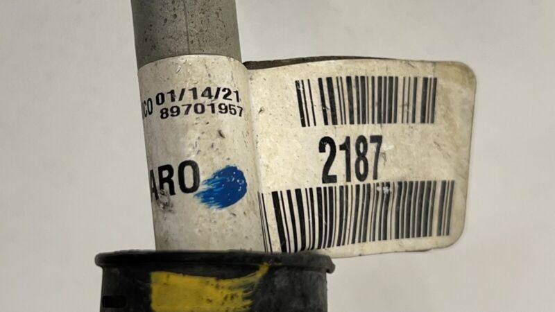89701957 16-24 CHEVROLET CAMARO ZL1 REAR DIFF DIFFERENTIAL OIL COOLER LINE PAIR OEM