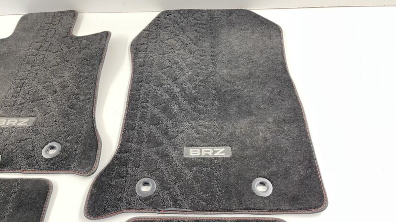 22-23 SUBARU BRZ LEFT RIGHT FRONT REAR CARPET FLOOR MAT BLACK SET OEM
