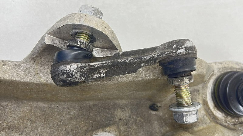 10326694 01-04 CORVETTE C5 Z06 RIGHT FRONT SPINDLE KNUCKLE HUB WITH CONTROL ARM SET OEM