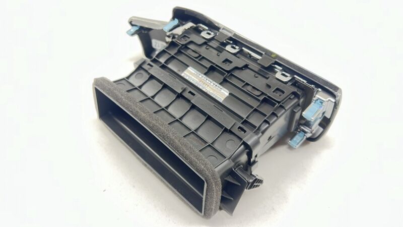 77610-T20-A0-20 / 77610 T20 A0 20 / 77610T20A020 2024 ACURA INTEGRA TYPE S DRIVER LEFT DASH AC AIR VENT GRILLE W/ COVER