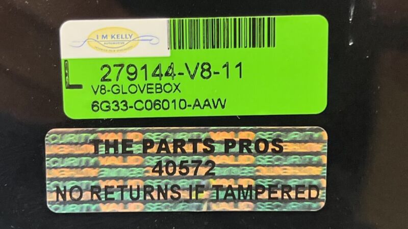 6G33-C06010-AAW / 6G33 C06010 AAW / 6G33C06010AAW 07-17 ASTON MARTIN VANTAGE GLOVE BOX STORAGE COMPARTMENT 6G33-C06010-A