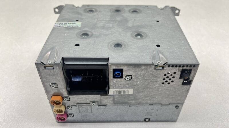 9 222 876 / 9222876 09-10 BMW M6 E63 E64 NAVIGATION RADIO CD MULTIMEDIA HEAD UNIT 9222876 OEM