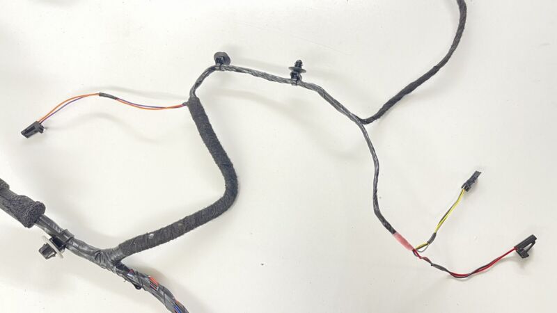 1067963-00-D / 1067963 00 D / 106796300D 17-21 TESLA MODEL 3 RIGHT FRONT DOOR WIRING WIRE HARNESS 1067963-00-D OEM