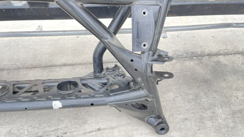 15-20 BMW M2 M3 M4 REAR SUBFRAME SUB FRAME CROSSMEMBER CRADLE OEM