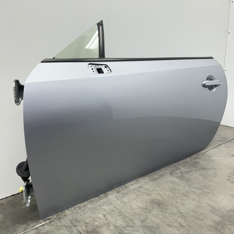 Does not apply 13-20 SUBARU BRZ DRIVER LEFT DOOR COMPLETE WITH GLASS SILVER OEM