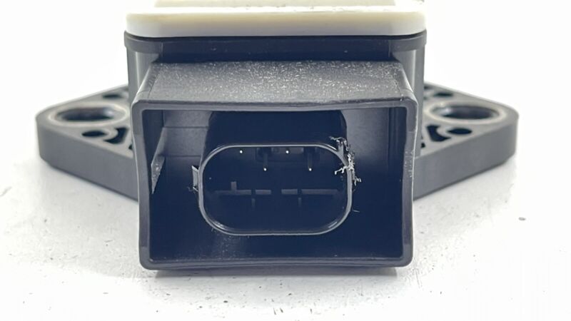 0 265 005 746 / 0265005746 10-16 PORSCHE PANAMERA YAW RATE TURN SENSOR MODULE 99760614505 OEM