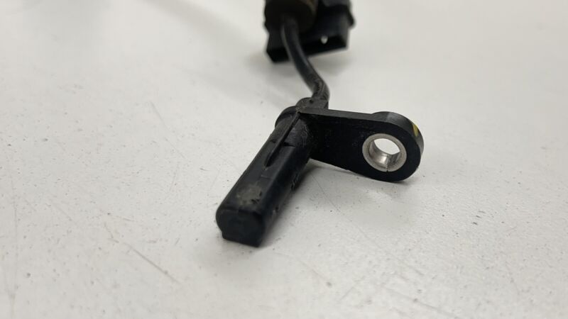 04779647AE 11-23 DODGE CHARGER DRIVER LEFT REAR ABS WHEEL SPEED SENSOR 04779647AE OEM