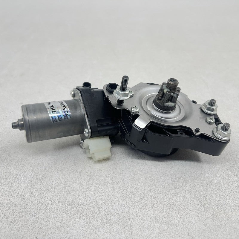 439440-10650 / 439440 10650 / 43944010650 24-25 SUBARU CROSSTREK LEFT FRONT SEAT ADJUSTMENT ADJUST MOTOR 439440-10650 OE