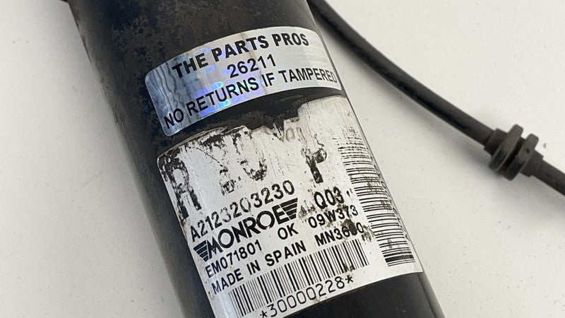 2123203230 / A2123203230 / A 212 320 32 30 3230 10-13 MERCEDES W212 E63 PASSENGER RIGHT REAR SHOCK STRUT ABSORBER 212320