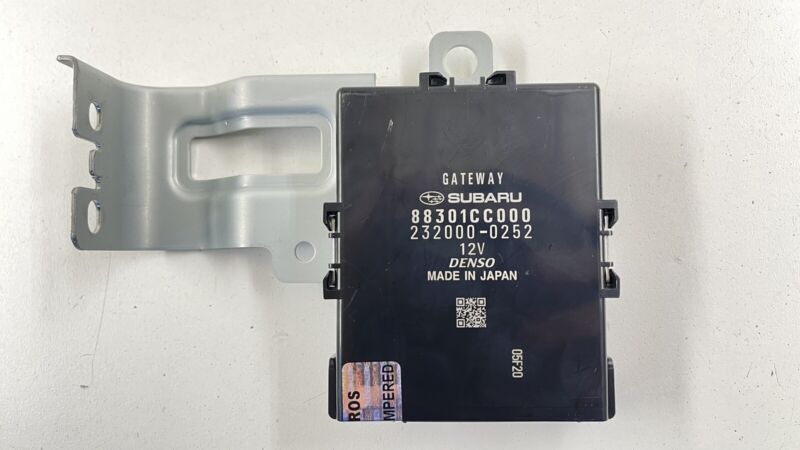 88301CC000 22-23 TOYOTA GR86 FRONT CENTRAL GATEWAY CONTROL MODULE 88301CC000 OEM