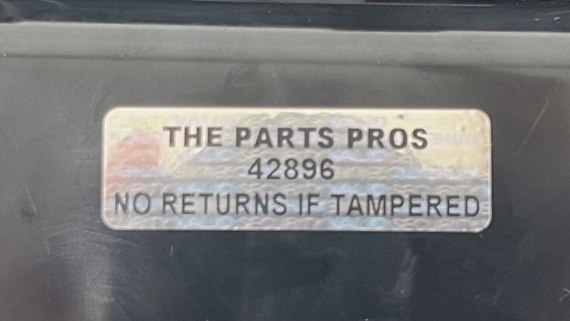 8325A31M A000 / 8325A31MA000 24-25 ACURA INTEGRA TYPE S OVERHEAD CONSOLE DOME READING LIGHT LAMP SWITCH OEM