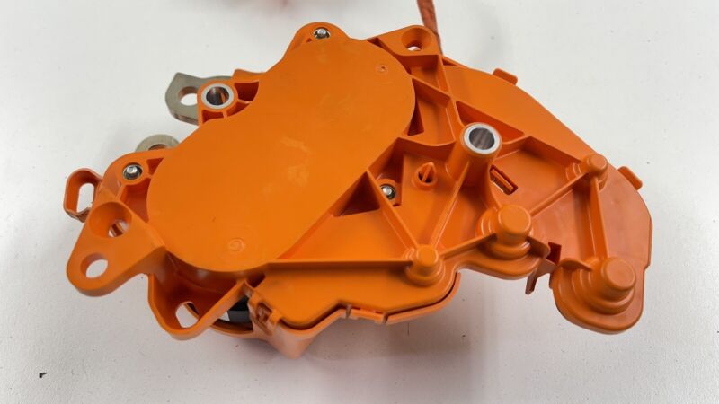 1092739-00-E / 1092739 00 E / 109273900E 20-23 TESLA MODEL Y BATTERY FC CONTRACTOR AC FILTER INPUT HARNESS 147042600A OE