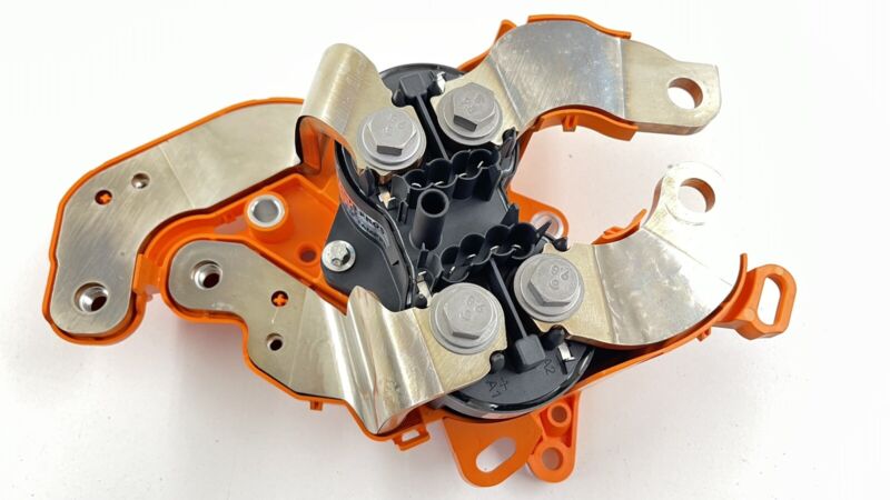 1092739-00-E / 1092739 00 E / 109273900E 20-23 TESLA MODEL Y BATTERY FC CONTRACTOR AC FILTER INPUT HARNESS 147042600A OE