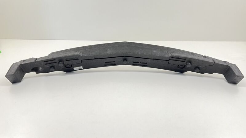 84433199 22-24 CADILLAC CT4 V BLACKWING FRONT REINFORCEMENT BAR IMPACT ABSORBER FOAM OEM