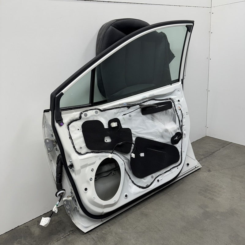 24-25 SUBARU CROSSTREK PASSENGER RIGHT FRONT DOOR SHELL COMPLETE WHITE OEM