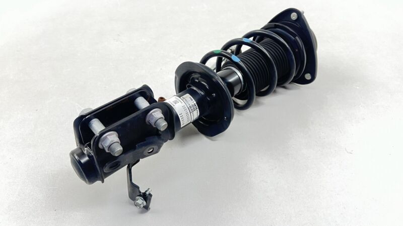 20310CC020 22-25 TOYOTA GR86 RIGHT FRONT SHOCK STRUT SPRING ABSORBER 20310CC020 OEM
