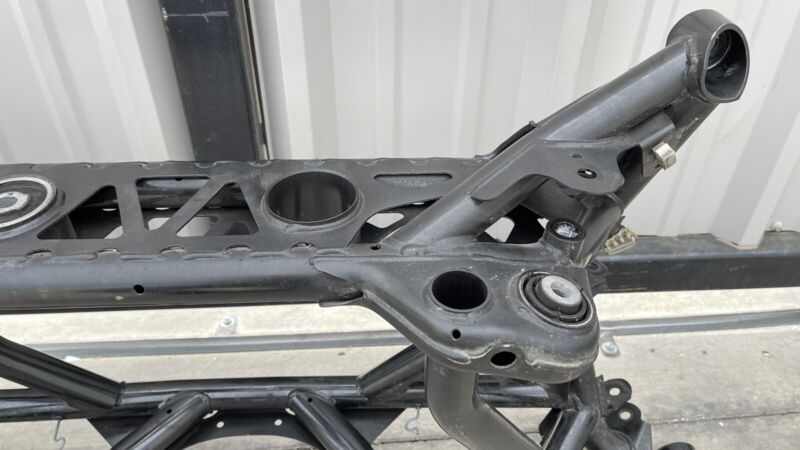 15-20 BMW M2 M3 M4 REAR SUBFRAME SUB FRAME CROSSMEMBER CRADLE OEM