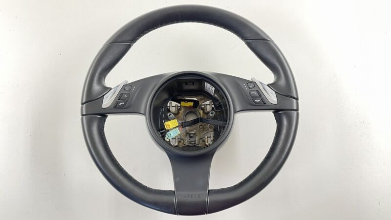 7PP.419.091.AD.A34 / 7PP 419 091 AD A34 / 7PP419091ADA34 10-16 PORSCHE PANAMERA DRIVER STEERING WHEEL W/ PADDLE SHIFTER