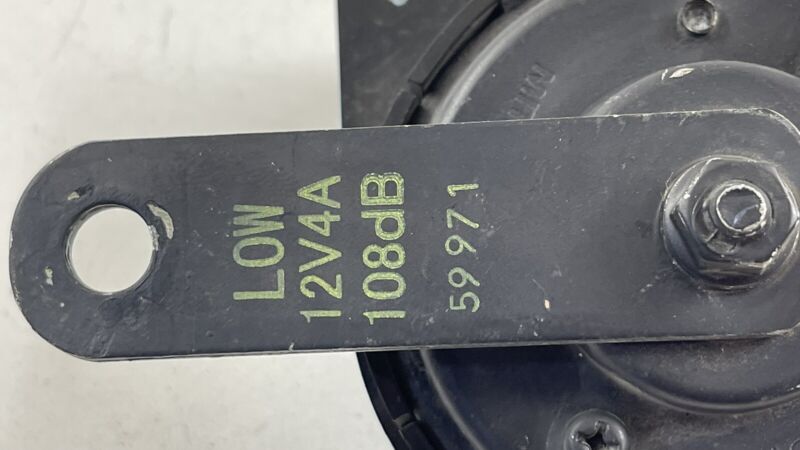18-23 HONDA ODYSSEY FRONT LOW TONE NOTE PITCH HORN SIREN SIGNAL OEM