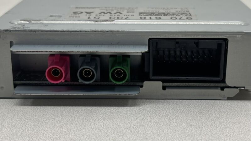 970.618.733.51 / 970 618 733 51 / 97061873351 10-16 PORSCHE PANAMERA REAR VIEW BACK UP CAMERA CONTROL MODULE 97061873351