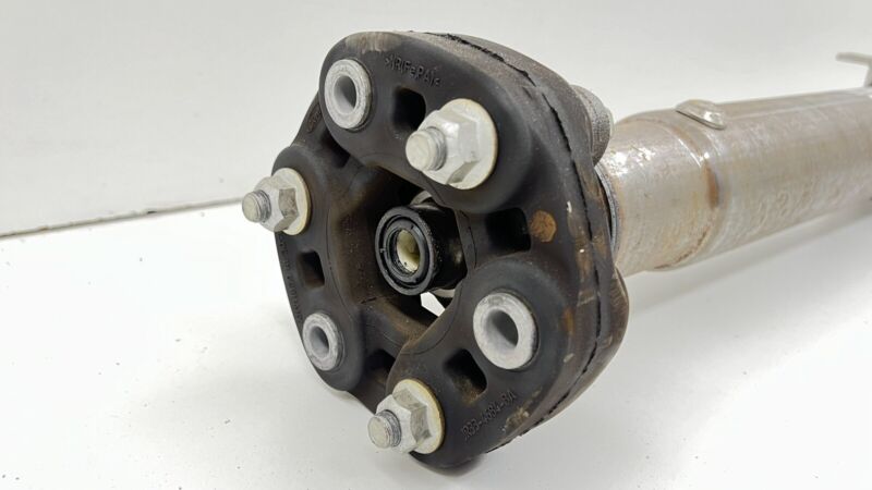 PR33-4K145-EA / PR33 4K145 EA / PR334K145EA 2024 FORD MUSTANG GT MANUAL TRANSMISSION DRIVESHAFT DRIVE SHAFT CARRIER OEM