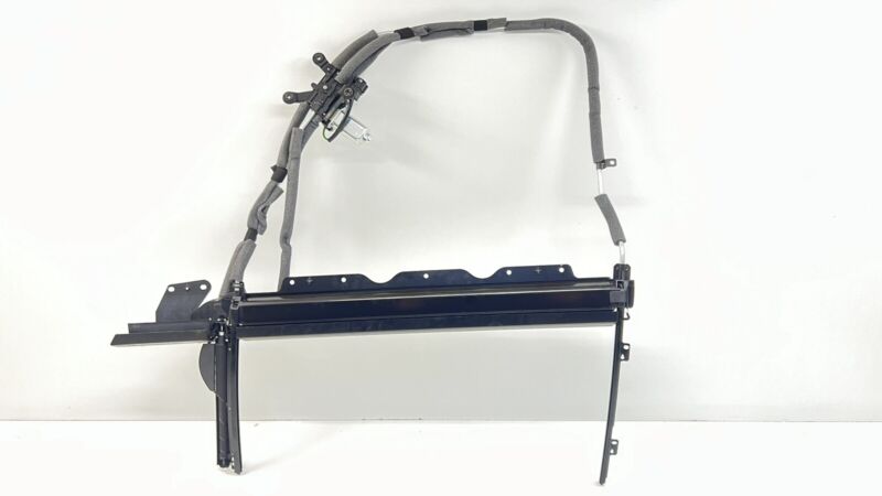 4W0.861.951.E / 4W0 861 951 E / 4W0861951E 13-18 BENTLEY FLYING SPUR LEFT REAR DOOR WINDOW SUN SHADE PRIVACY BLIND OEM